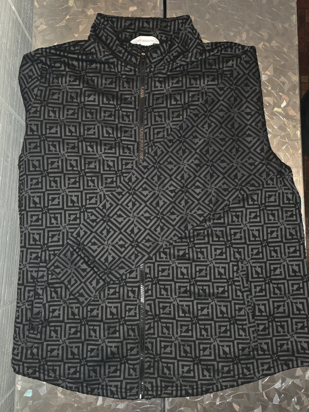 Womens XXL Liz Claiborne Black Geometric Zip-Up